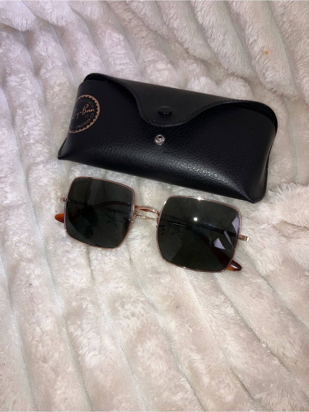 Ray-Ban RB1971 Square Sunglasses with Case